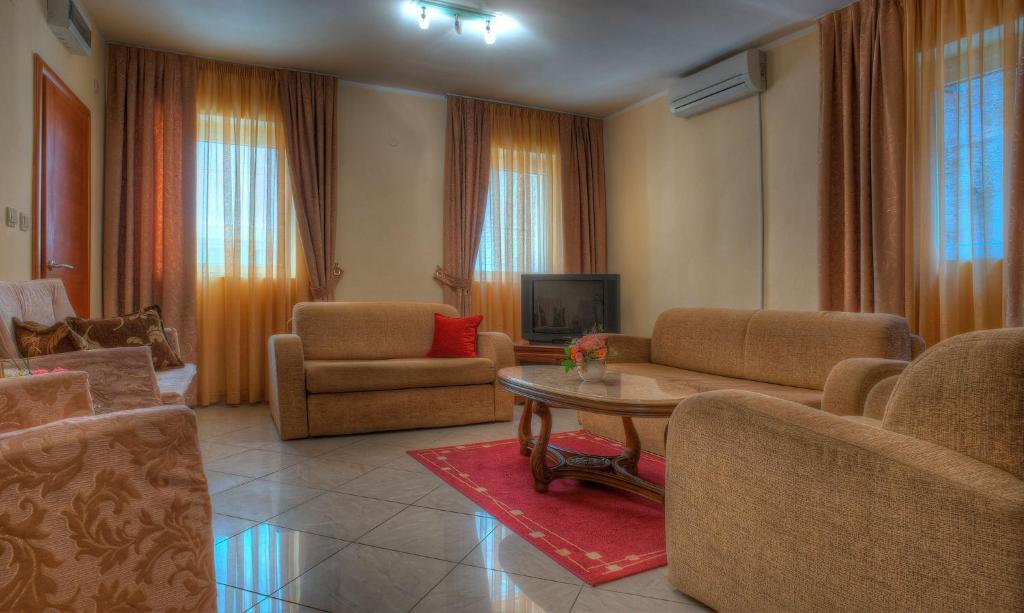 Apartments Vuksic สเวติ สเตฟาน ห้อง รูปภาพ