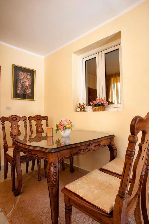 Apartments Vuksic สเวติ สเตฟาน ห้อง รูปภาพ