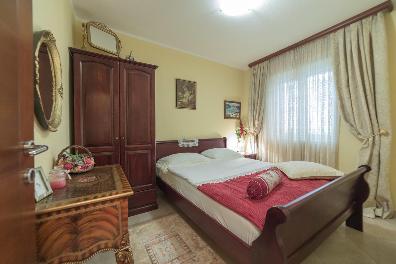 Apartments Vuksic สเวติ สเตฟาน ภายนอก รูปภาพ
